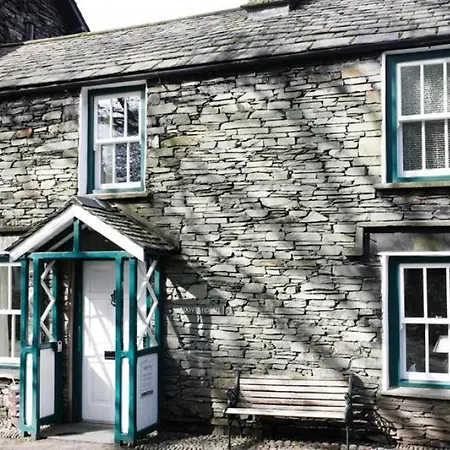 Apartment Dove Holme *